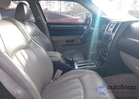 2006 Chrysler 300C from USA, damaged, VIN 2C3KA63HX6H245794